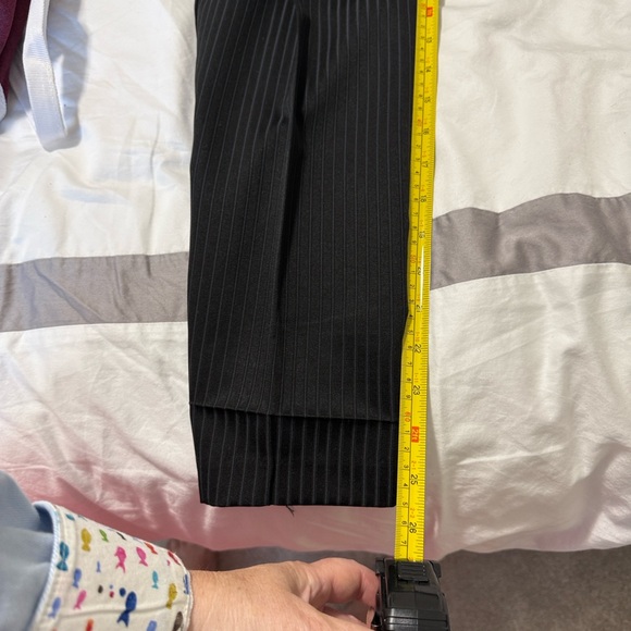 Boys Black Pinstripe Suit, Turquoise Shirt & Tie, Size 14 – Complete Set - Picture 5 of 13